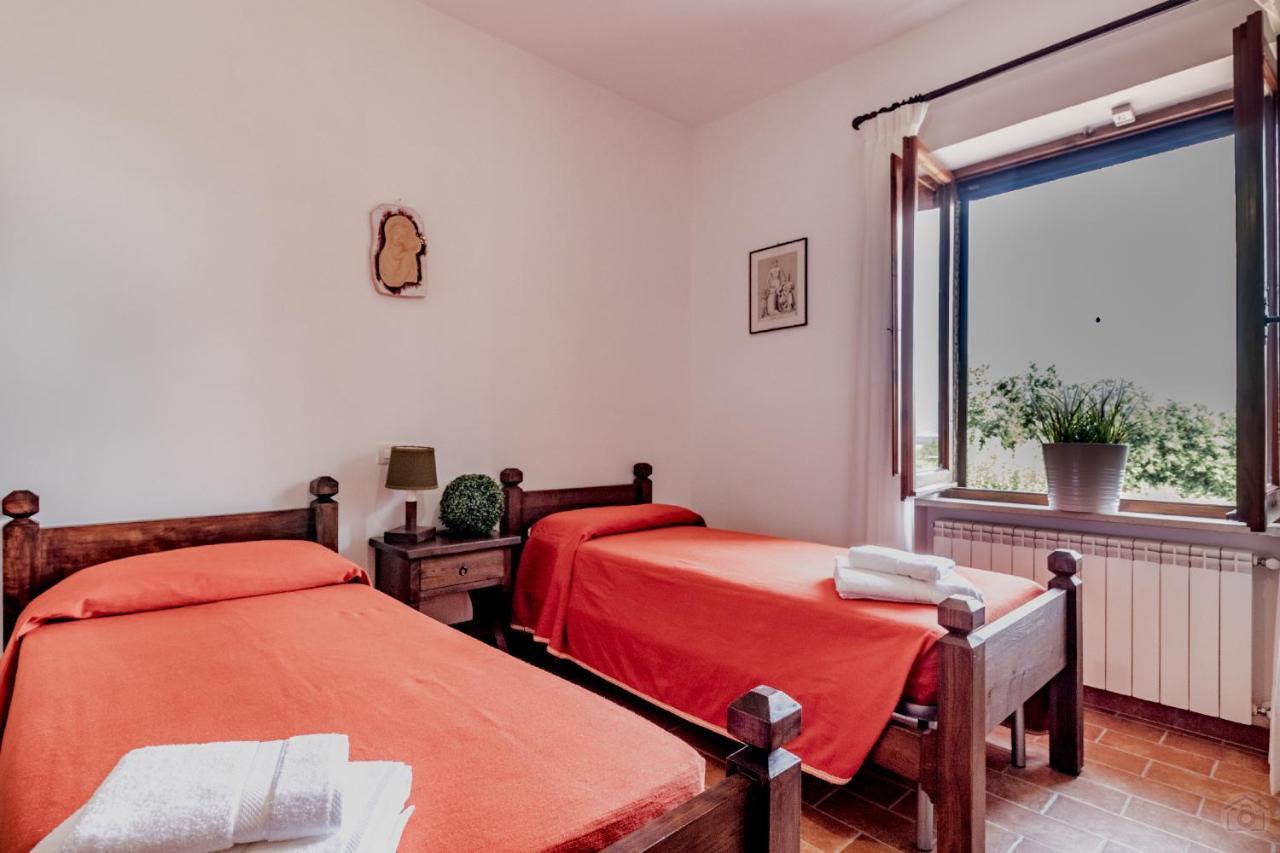 Gorgeous 2-Storey Villa With A Large Private Pool Todi Extérieur photo
