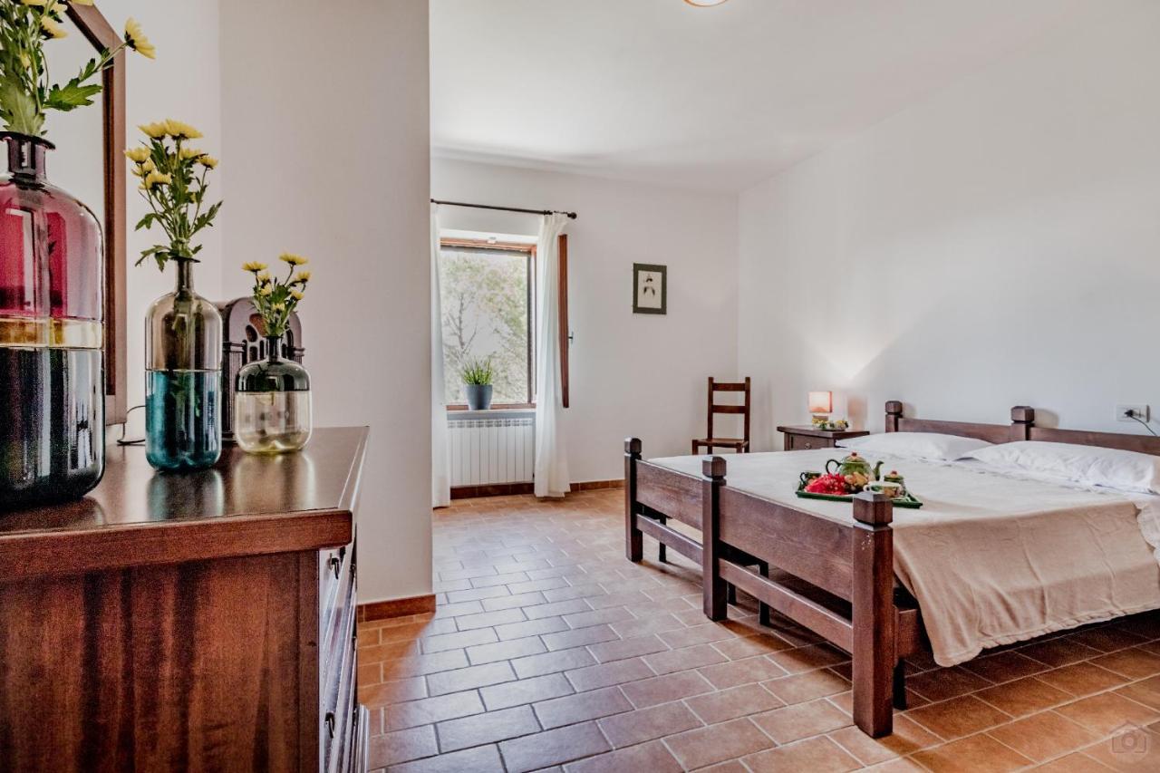 Gorgeous 2-Storey Villa With A Large Private Pool Todi Extérieur photo