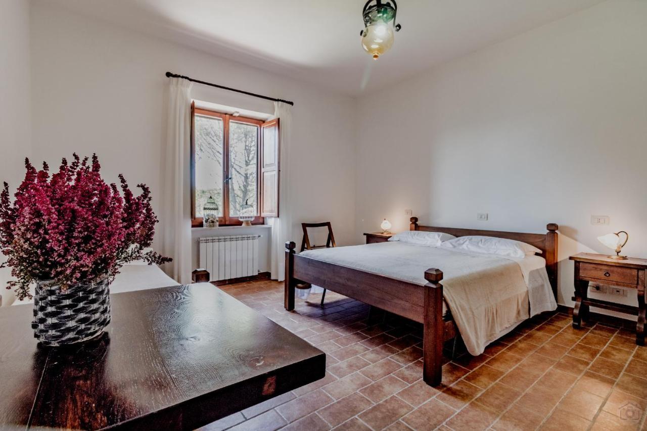 Gorgeous 2-Storey Villa With A Large Private Pool Todi Extérieur photo